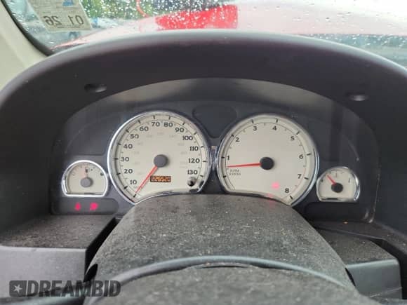 2007 Saturn VUE I4 with VIN 5GZCZ33D47S816046, listed as a Copart auction lot 81750735 with 226,520 mi miles and Salvage title. Bid and sale history available at DreamBid. Image 9.