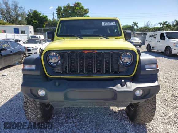 2024 Jeep Wrangler Willys with VIN 1C4RJXDNXRW124418, listed as a Copart auction lot 84255475 with 8,801 mi miles and Non repairable. Bid and sale history available at DreamBid. Image 5.