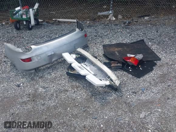 2009 Lexus IS 250 z VIN JTHCK262592029702, wystawiony jako IAAI lot #42998415 z przebiegiem 155 498 mil mil oraz . Historia ofert i sprzedaży dostępna na DreamBid. Obrazek 12.