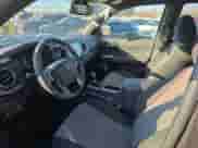 2022 Toyota Tacoma SR5 с VIN 3TMCZ5AN7NM524812, выставлен на аукционе Copart как лот 90647645 с пробегом 41 473 миль миль и Списание • Salvage title. История ставок и продаж доступна на DreamBid. Изображение 7.