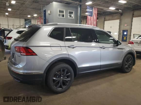 2024 Volkswagen Tiguan SE с VIN 3VV2B7AX5RM107578, выставлен на аукционе Copart как лот 82129615 с пробегом 3 775 миль миль и Списание • Salvage title. История ставок и продаж доступна на DreamBid. Изображение 3.