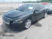 2012 Nissan Maxima SV z VIN 1N4AA5AP6CC803060, wystawiony jako IAAI lot #42335818 z przebiegiem 214 097 mil mil oraz . Historia ofert i sprzedaży dostępna na DreamBid. Obrazek 2.