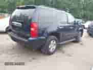 2008 Chevrolet Tahoe LTZ z VIN 1GNFK130X8R113023, wystawiony jako IAAI lot #42459482 z przebiegiem 206 965 mil mil oraz . Historia ofert i sprzedaży dostępna na DreamBid. Obrazek 4.