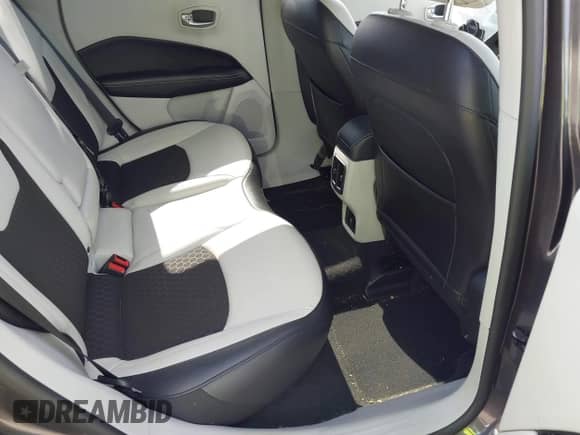 2021 Jeep Compass Altitude with VIN 3C4NJCBB6MT509974, listed as a IAAI auction lot 42541870 with 16,082 mi miles and . Bid and sale history available at DreamBid. Image 8.