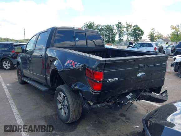 2012 Ford F-150 FX2 with VIN 1FTFW1CFXCKD89480, listed as a IAAI auction lot 43112992 with 174,503 mi miles and . Bid and sale history available at DreamBid. Image 3.
