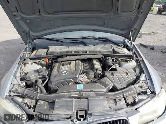 2010 BMW 3 Series 328i xDrive с VIN WBAPK5C51AA649313, выставлен на аукционе IAAI как лот 43384183 с пробегом 145 181 миль миль и . История ставок и продаж доступна на DreamBid. Изображение 10.