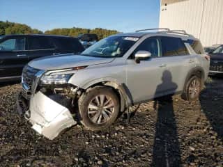 2023 Nissan Pathfinder SL with VIN 5N1DR3CC8PC221963, listed as a Copart auction lot 85125625 with 31,239 mi miles and Salvage title. Bid and sale history available at DreamBid. Image 1.