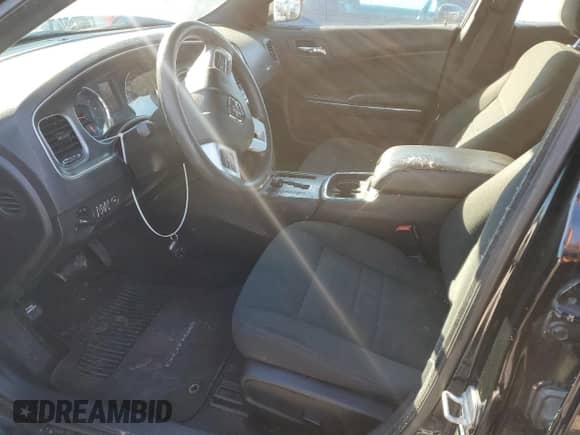 2013 Dodge Charger SE z VIN 2C3CDXBGXDH711232, wystawiony jako Copart lot #41593445 z przebiegiem 176 197 mil mil oraz Szkoda całkowita • Salvage title. Historia ofert i sprzedaży dostępna na DreamBid. Obrazek 7.