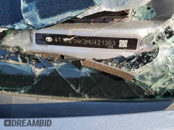 2021 Toyota Camry XSE with VIN 4T1K61AK3MU421363, listed as a Copart auction lot 80719775 with 129,804 mi miles and Salvage title. Bid and sale history available at DreamBid. Image 12.