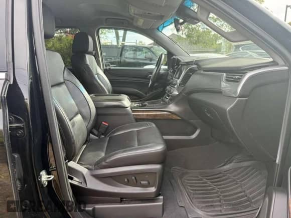 2019 Chevrolet Suburban LT с VIN 1GNSKHKC2KR218438, выставлен на аукционе Copart как лот 87029865 с пробегом 218 915 миль миль и Чистый • Clean title. История ставок и продаж доступна на DreamBid. Изображение 9.
