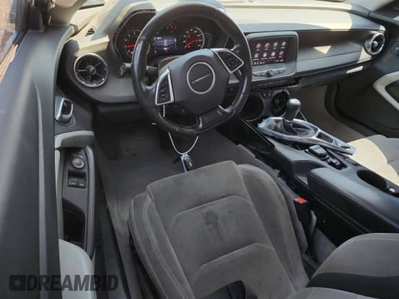 2022 Chevrolet Camaro 1LS с VIN 1G1FA1RX8N0129259, выставлен на аукционе Copart как лот 70690015 с пробегом 76 627 миль миль и Списание • Salvage title. История ставок и продаж доступна на DreamBid. Изображение 8.