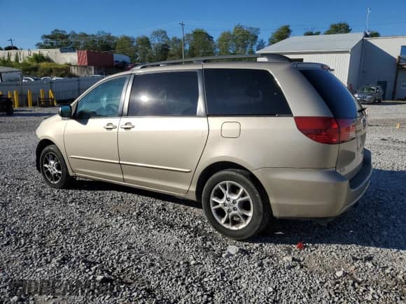 2005 Toyota Sienna LE with VIN 5TDBA23C85S044081, listed as a Copart auction lot 85082455 with 189,547 mi miles and Salvage title. Bid and sale history available at DreamBid. Image 2.