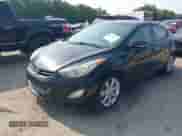 2013 Hyundai Elantra GLS z VIN KMHDH4AEXDU656597, wystawiony jako IAAI lot #42389315 z przebiegiem 173 093 mil mil oraz . Historia ofert i sprzedaży dostępna na DreamBid. Obrazek 2.