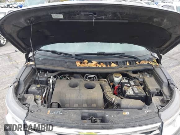 2018 Ford Explorer XLT z VIN 1FM5K7DH7JGA40847, wystawiony jako IAAI lot #43525561 z przebiegiem 85 342 mil mil oraz . Historia ofert i sprzedaży dostępna na DreamBid. Obrazek 10.