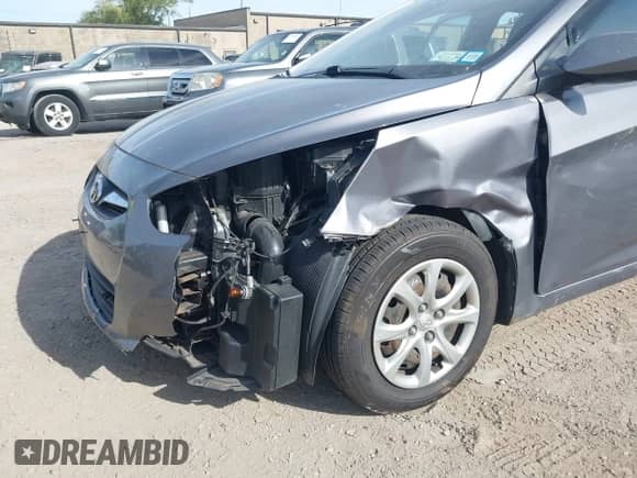 2014 Hyundai Accent GS с VIN KMHCT5AEXEU158269, выставлен на аукционе IAAI как лот 43026055 с пробегом 86 745 миль миль и . История ставок и продаж доступна на DreamBid. Изображение 6.