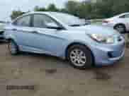 2012 Hyundai Accent GLS z VIN KMHCT4AE6CU064882, wystawiony jako Copart lot #83969075 z przebiegiem 147 686 mil mil oraz Szkoda całkowita • Salvage title. Historia ofert i sprzedaży dostępna na DreamBid. Obrazek 4.