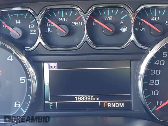 2015 Chevrolet Silverado 1500 LT z VIN 3GCPCREC4FG361748, wystawiony jako IAAI lot #43362916 z przebiegiem 193 396 mil mil oraz . Historia ofert i sprzedaży dostępna na DreamBid. Obrazek 16.