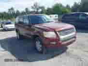 2010 Ford Explorer XLT z VIN 1FMEU7DE8AUA71610, wystawiony jako IAAI lot #42996416 z przebiegiem 166 691 mil mil oraz . Historia ofert i sprzedaży dostępna na DreamBid. Obrazek 1.