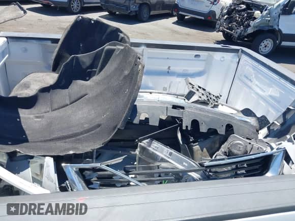 2019 Chevrolet Colorado 2WD Work Truck z VIN 1GCHSBEA3K1172420, wystawiony jako IAAI lot #42846458 z przebiegiem 81 366 mil mil oraz . Historia ofert i sprzedaży dostępna na DreamBid. Obrazek 12.