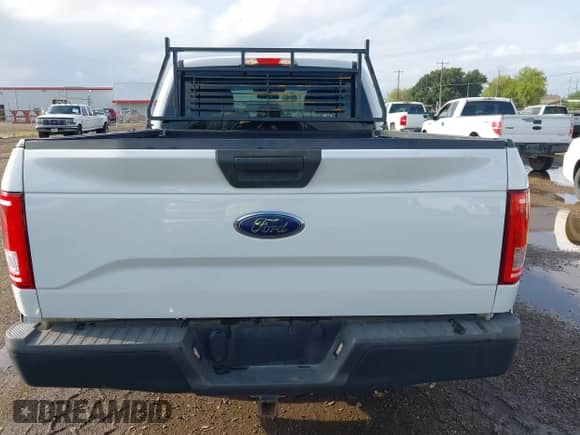 2016 Ford F-150 XL z VIN 1FTEX1C86GFB29568, wystawiony jako IAAI lot #43417844 z przebiegiem 98 431 mil mil oraz . Historia ofert i sprzedaży dostępna na DreamBid. Obrazek 16.