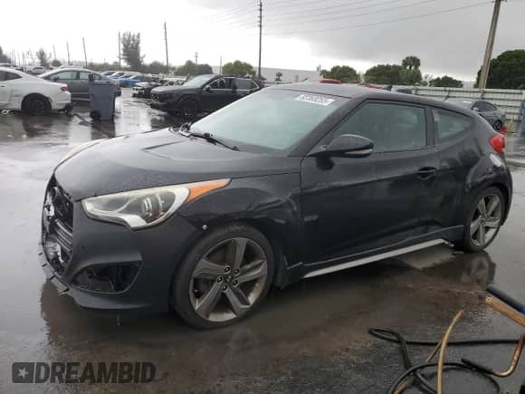 2013 Hyundai Veloster Turbo с VIN KMHTC6AE1DU166605, выставлен на аукционе Copart как лот 82369255 с пробегом 153 732 миль миль и Чистый • Clean title. История ставок и продаж доступна на DreamBid. Изображение 1.