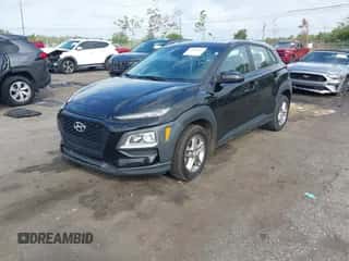 2021 Hyundai Kona SE z VIN KM8K12AAXMU626626, wystawiony jako IAAI lot #43365822 z przebiegiem 65 205 mil mil oraz . Historia ofert i sprzedaży dostępna na DreamBid. Obrazek 2.