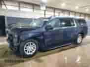 2023 Chevrolet Suburban LT z VIN 1GNSCCKD0PR277634, wystawiony jako Copart lot #71211365 z przebiegiem 71 205 mil mil oraz Czysty tytuł • Clean title. Historia ofert i sprzedaży dostępna na DreamBid. Obrazek 1.