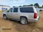 2009 Chevrolet Suburban 2LT с VIN 1GNFC26J09R236287, выставлен на аукционе Copart как лот 65419355 с пробегом 276 320 миль миль и Списание • Salvage title. История ставок и продаж доступна на DreamBid. Изображение 2.