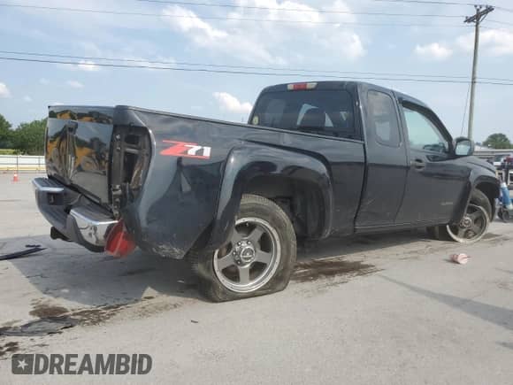 2005 Chevrolet Colorado LS Z71 с VIN 1GCDS196658186015, выставлен на аукционе Copart как лот 59857015 с пробегом 201 943 миль миль и Чистый • Clean title. История ставок и продаж доступна на DreamBid. Изображение 3.