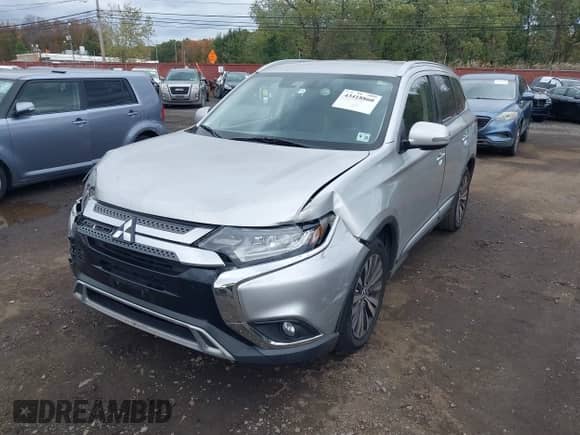 2020 Mitsubishi Outlander SE with VIN JA4AD3A36LZ030889, listed as a IAAI auction lot 43418860 with 181,497 mi miles and . Bid and sale history available at DreamBid. Image 6.
