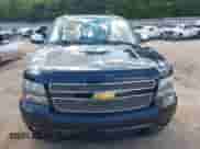 2014 Chevrolet Tahoe LS with VIN 1GNSCAE00ER122849, listed as a IAAI auction lot 42939558 with 186,637 mi miles and . Bid and sale history available at DreamBid. Image 12.