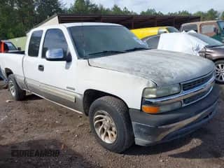2000 Chevrolet Silverado 1500 with VIN 2GCEC19V3Y1329826, listed as a IAAI auction lot 41869149 with 240,513 mi miles and . Bid and sale history available at DreamBid. Image 1.