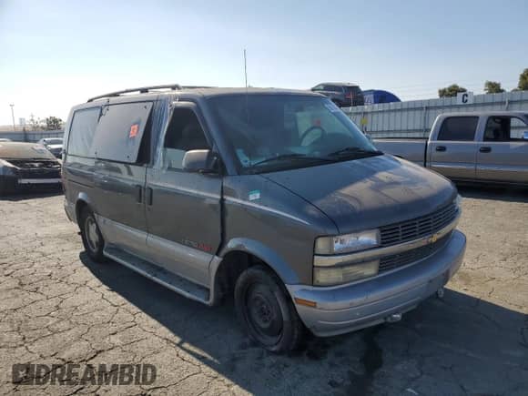 2000 Chevrolet Astro с VIN 1GNEL19W2YB162505, выставлен на аукционе Copart как лот 66702904 с пробегом Не указан миль и Списание • Salvage title. История ставок и продаж доступна на DreamBid. Изображение 4.