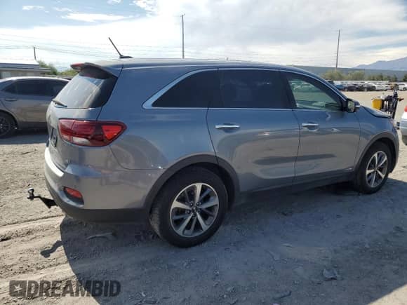 2020 Kia Sorento LX z VIN 5XYPGDA54LG612714, wystawiony jako Copart lot #65734845 z przebiegiem 98 357 mil mil oraz Szkoda całkowita • Salvage title. Historia ofert i sprzedaży dostępna na DreamBid. Obrazek 3.