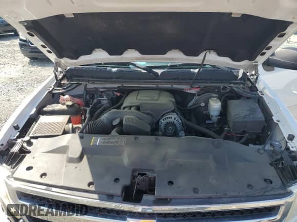 2008 Chevrolet Silverado 1500 1LT z VIN 2GCEC13J281334151, wystawiony jako Copart lot #59548085 z przebiegiem 128 333 mil mil oraz Szkoda całkowita • Salvage title. Historia ofert i sprzedaży dostępna na DreamBid. Obrazek 11.