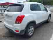 2021 Chevrolet Trax LS с VIN KL7CJKSB0MB319829, выставлен на аукционе IAAI как лот 43135654 с пробегом 83 296 миль миль и . История ставок и продаж доступна на DreamBid. Изображение 4.