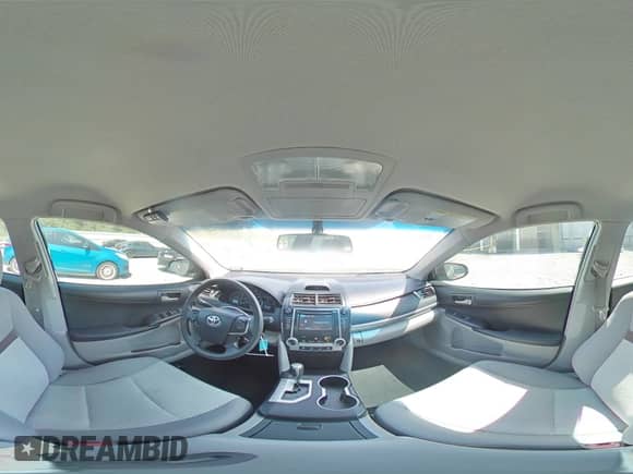 2012 Toyota Camry L z VIN 4T1BF1FK8CU168743, wystawiony jako Copart lot #69294105 z przebiegiem 131 199 mil mil oraz Szkoda całkowita • Salvage title. Historia ofert i sprzedaży dostępna na DreamBid. Obrazek 15.