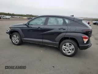 2024 Hyundai Kona Essential с VIN KM8HACAB1RU075857, выставлен на аукционе Copart как лот 71673814 с пробегом 8 251 миль миль и Списание • Salvage title. История ставок и продаж доступна на DreamBid. Изображение 2.