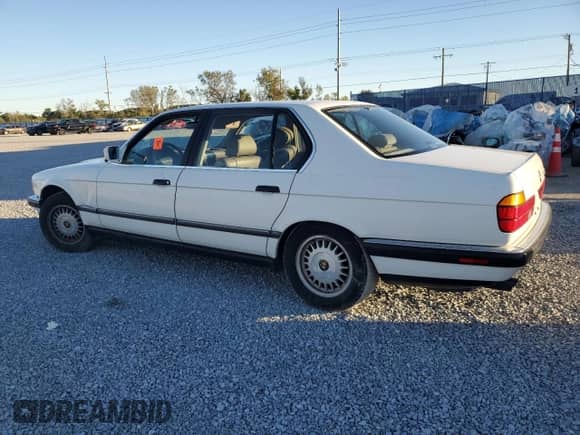 1991 BMW 7 Series with VIN WBAGC4310MDC27706, listed as a Copart auction lot 81496754 with Not provided miles and Non repairable. Bid and sale history available at DreamBid. Image 2.