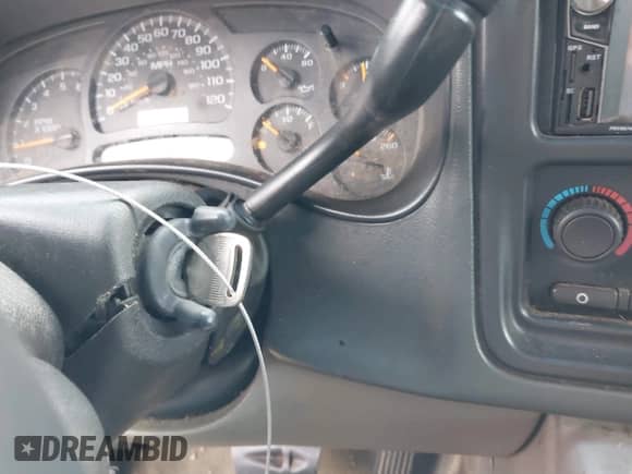 2005 Chevrolet Tahoe LT с VIN 1GNEC13T25R164627, выставлен на аукционе IAAI как лот 43314446 с пробегом 277 199 миль миль и . История ставок и продаж доступна на DreamBid. Изображение 11.