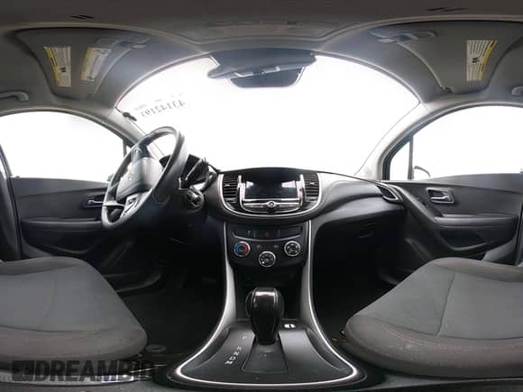 2018 Chevrolet Trax LS с VIN KL7CJKSB6JB724329, выставлен на аукционе IAAI как лот 43142193 с пробегом 89 813 миль миль и . История ставок и продаж доступна на DreamBid. Изображение 18.