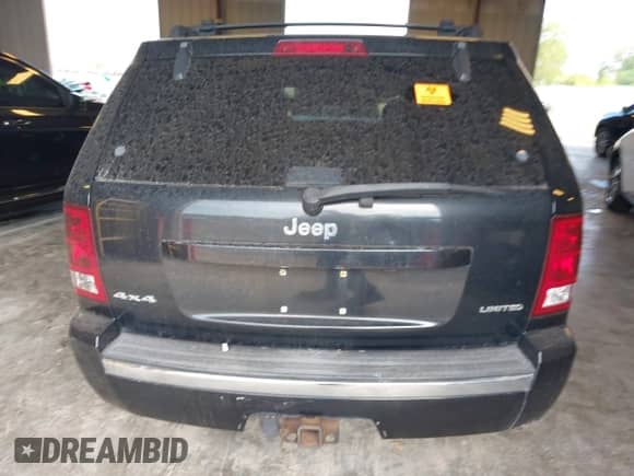 2005 Jeep Grand Cherokee Limited with VIN 1J4HR58N75C548616, listed as a IAAI auction lot 43251366 with 141,082 mi miles and . Bid and sale history available at DreamBid. Image 16.