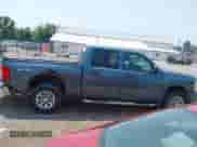 2010 Chevrolet Silverado 1500 LT z VIN 3GCRKSEA6AG189703, wystawiony jako IAAI lot #42481747 z przebiegiem 101 812 mil mil oraz . Historia ofert i sprzedaży dostępna na DreamBid. Obrazek 13.