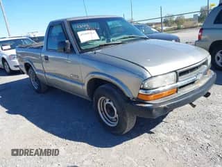 2002 Chevrolet S-10 с VIN 1GCCS145428186309, выставлен на аукционе IAAI как лот 43480514 с пробегом 136 375 миль миль и . История ставок и продаж доступна на DreamBid. Изображение 1.