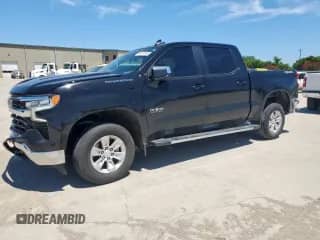 2022 Chevrolet Silverado 1500 LT with VIN 3GCUDDEDXNG633746, listed as a Copart auction lot 66157695 with 39,062 mi miles and Salvage title. Bid and sale history available at DreamBid. Image 1.