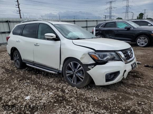 2019 Nissan Pathfinder Platinum с VIN 5N1DR2MNXKC636396, выставлен на аукционе Copart как лот 66980795 с пробегом 81 902 миль миль и Списание • Salvage title. История ставок и продаж доступна на DreamBid. Изображение 4.