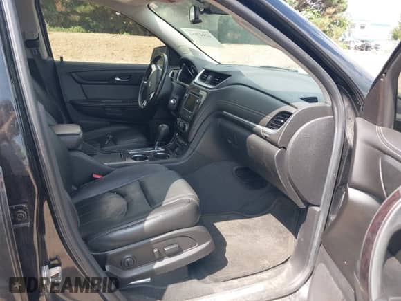 2017 Chevrolet Traverse Premier с VIN 1GNKRJKD5HJ276076, выставлен на аукционе IAAI как лот 42947851 с пробегом 124 800 миль миль и . История ставок и продаж доступна на DreamBid. Изображение 5.