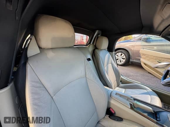 2004 BMW Z4 3.0i with VIN 4USBT53504LU08064, listed as a Copart auction lot 85190565 with 136,310 mi miles and Clean title. Bid and sale history available at DreamBid. Image 6.