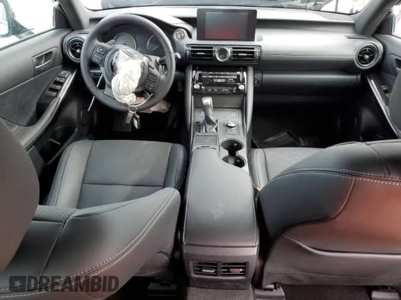 2024 Lexus IS 350 F Sport z VIN JTHBZ1B22R5079284, wystawiony jako Copart lot #70114085 z przebiegiem 2 344 mil mil oraz Czysty tytuł • Clean title. Historia ofert i sprzedaży dostępna na DreamBid. Obrazek 8.