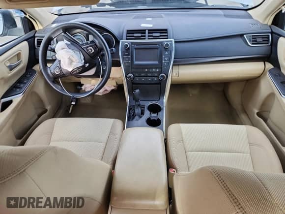 2017 Toyota Camry LE z VIN 4T1BF1FK7HU800073, wystawiony jako Copart lot #86455635 z przebiegiem Nie podano mil oraz Szkoda całkowita • Salvage title. Historia ofert i sprzedaży dostępna na DreamBid. Obrazek 8.